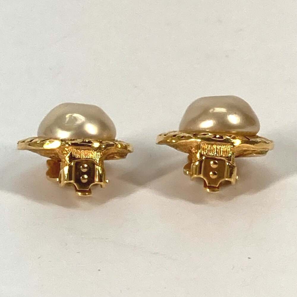 Chanel Vintage Clip-On Earrings Pearl #209037C54B - Picture 3 of 9